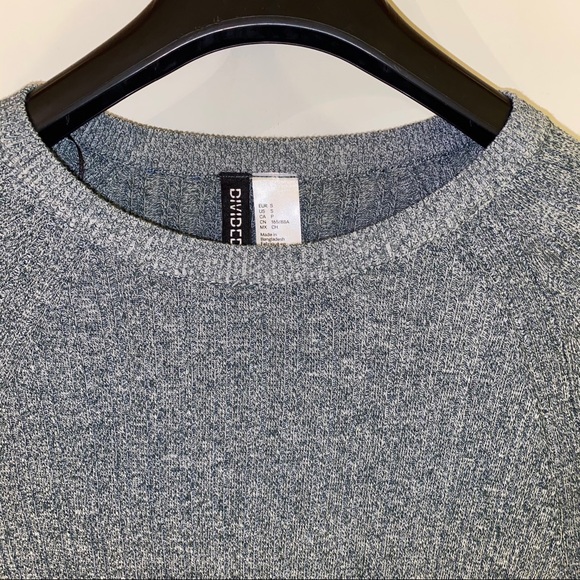 H&M cropped knit sweater - Picture 3 of 3